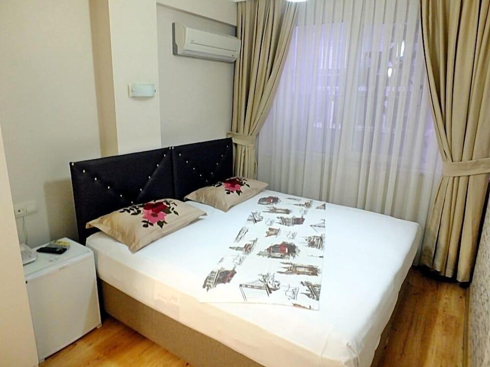 Kadikoy Port Hotel Истанбул Екстериор снимка