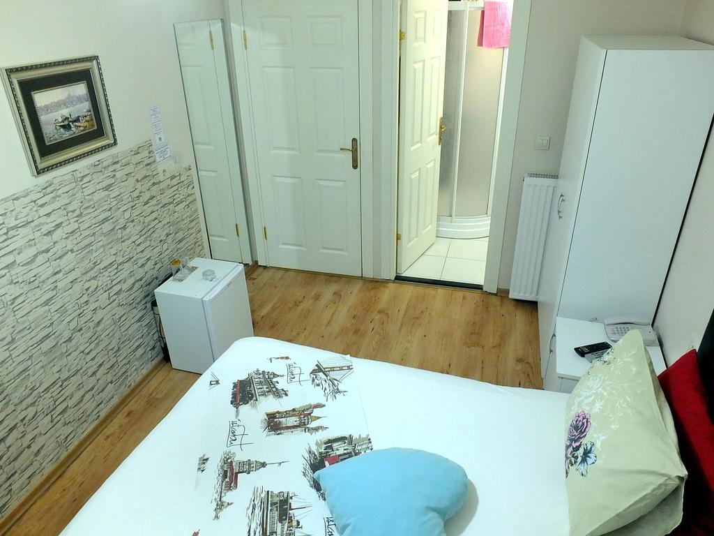 Kadikoy Port Hotel Истанбул Стая снимка